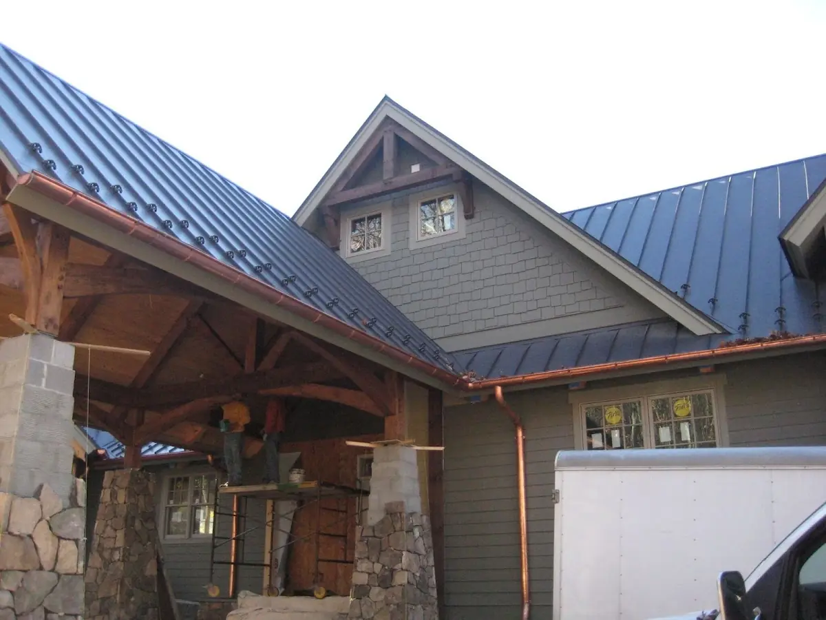 Craftsman Roofing team delivering quality roofing work in Farragut